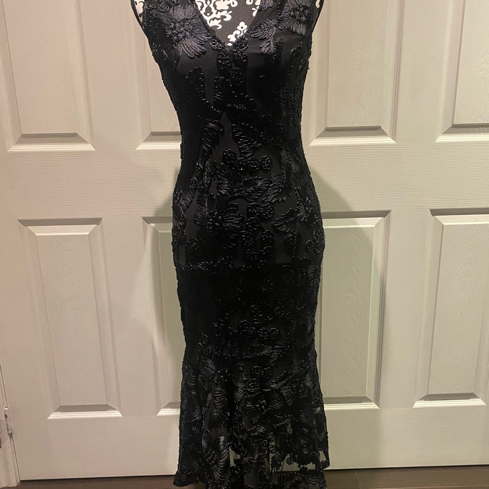 Elegant Black Lace Dress